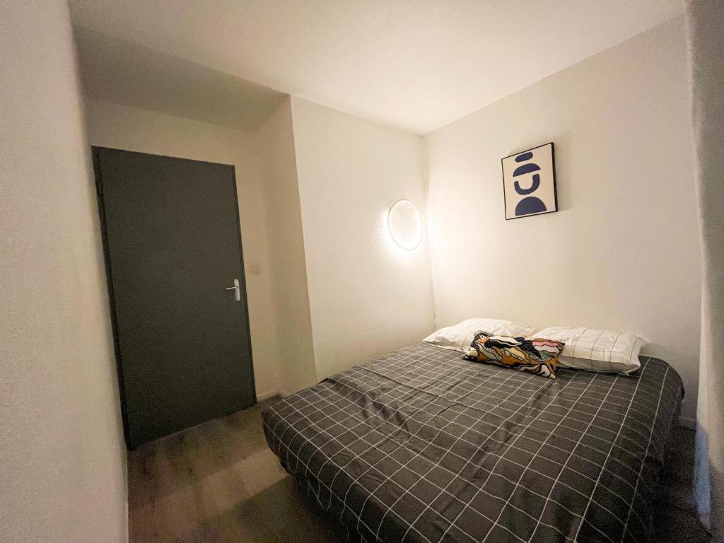Suite Cobalt Villeurbanne Eksteriør billede